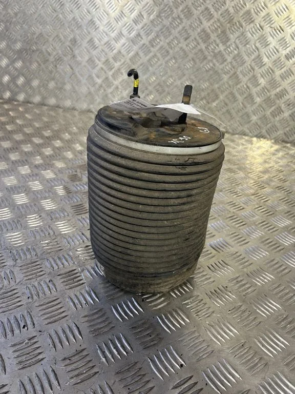 Aizmugurējais pneimatiskais (gaisa) spilvens – Volvo XC90 (2014-)