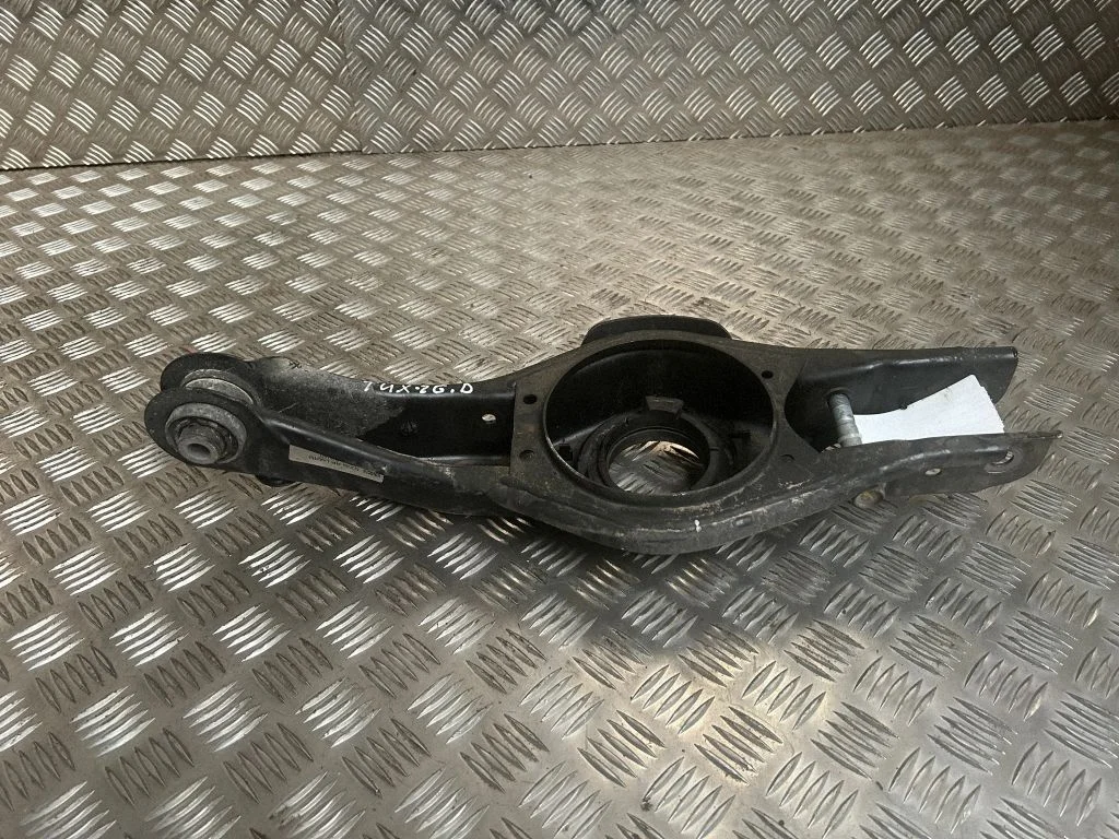 Tagumine ülemine õõtshoob 55211N9050