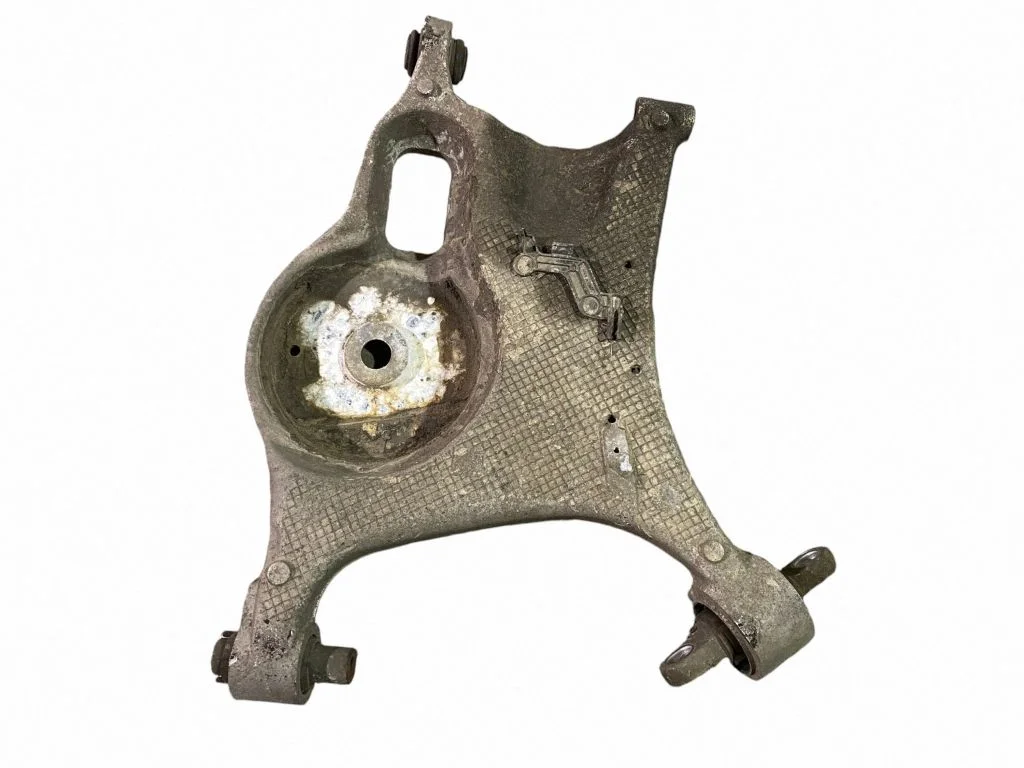 Tagumine ülemine õõtshoob 31451837