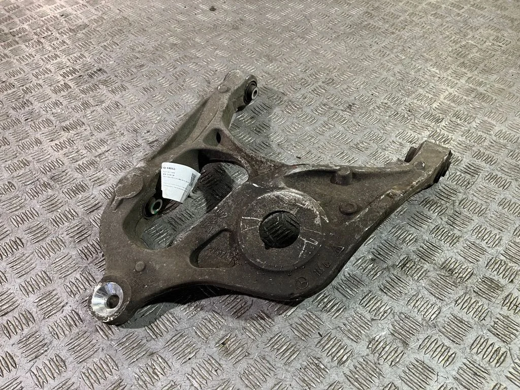 Rear upper control arm/wishbone 16605