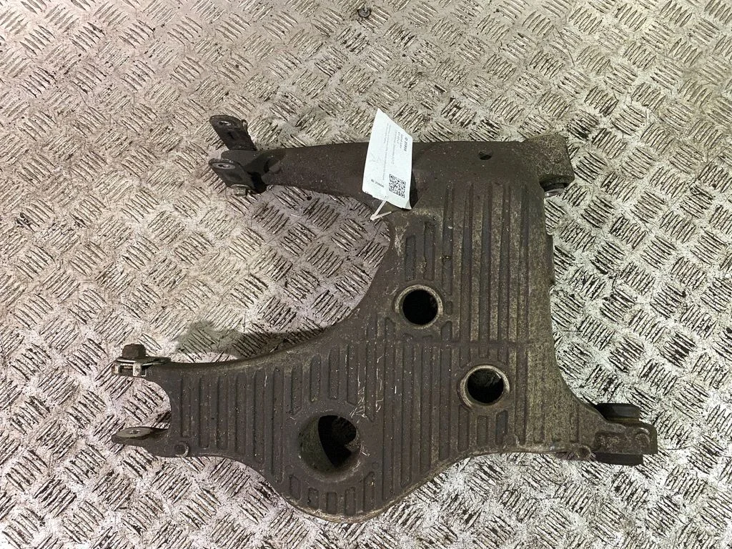 Rear upper control arm/wishbone JPLA5B530AA