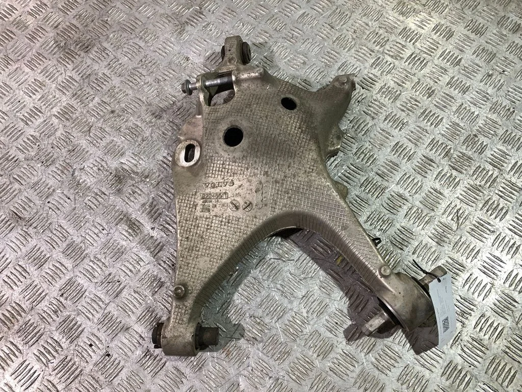 Tagumine ülemine õõtshoob 32246511