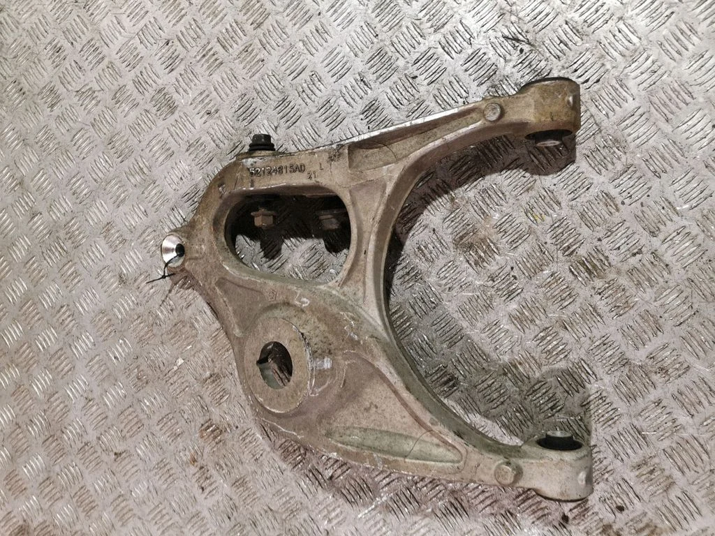 Rear upper control arm/wishbone 52124815AD