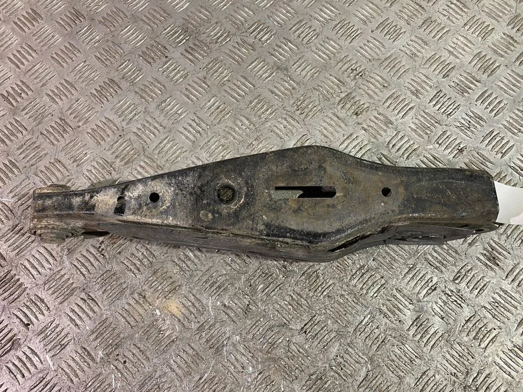 Rear upper control arm/wishbone – KIA Sportage (2016-2021)