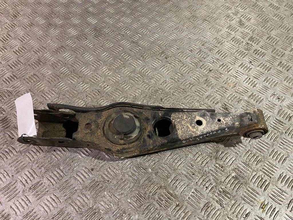 Rear upper control arm/wishbone 55210D3050
