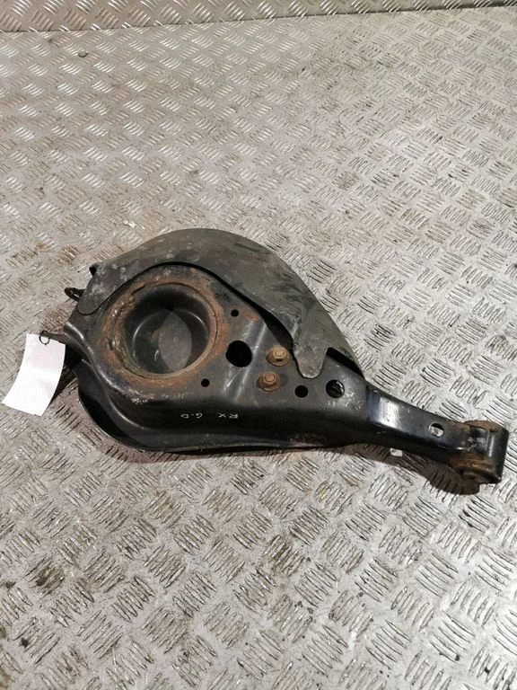Rear upper control arm/wishbone – right