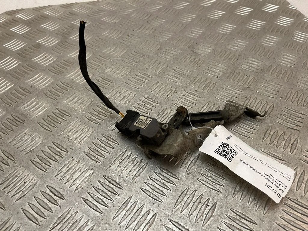 Rear air suspension level height sensor – Volvo XC90 (2014-)