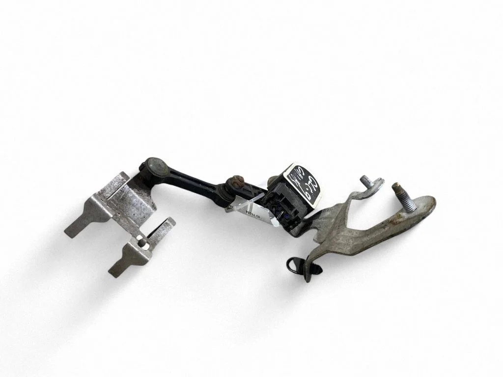 Rear air suspension level height sensor – Mercedes-Benz GLC-Class C253 (2016-)
