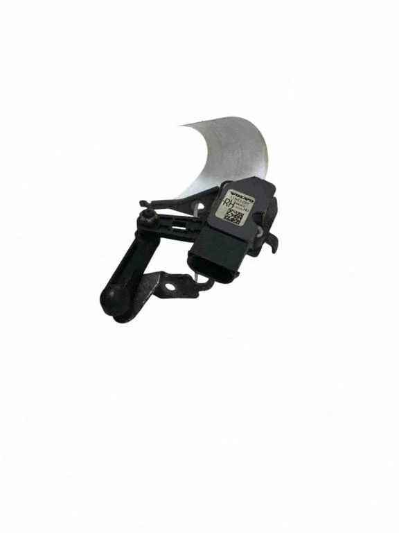 Rear air suspension level height sensor 31681288