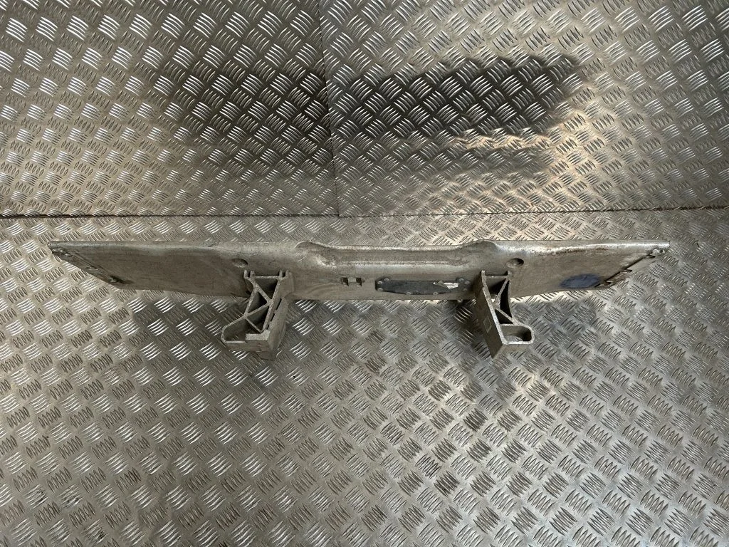 Gearbox mounting bracket – Mercedes-Benz GLE-Class AMG (W166 - C292) (2015-2019)
