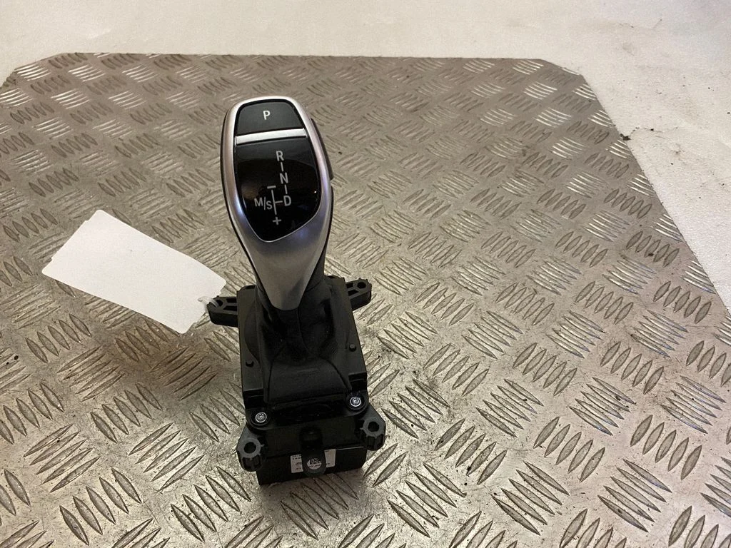 Gear shift lever 200549