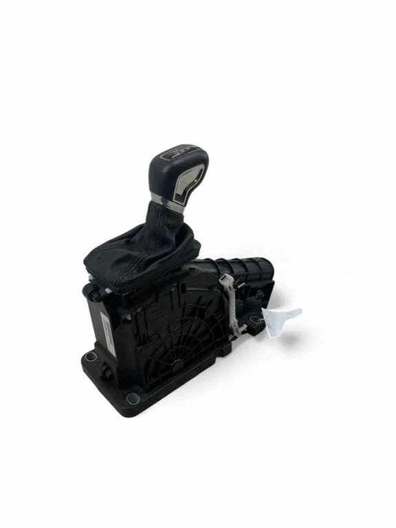 Gear selector mechanism 31437466