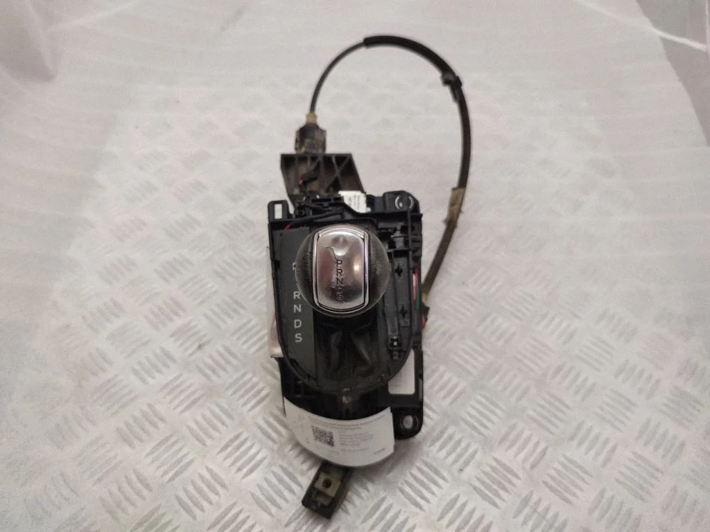 Gear selector mechanism TDS08CLTR05