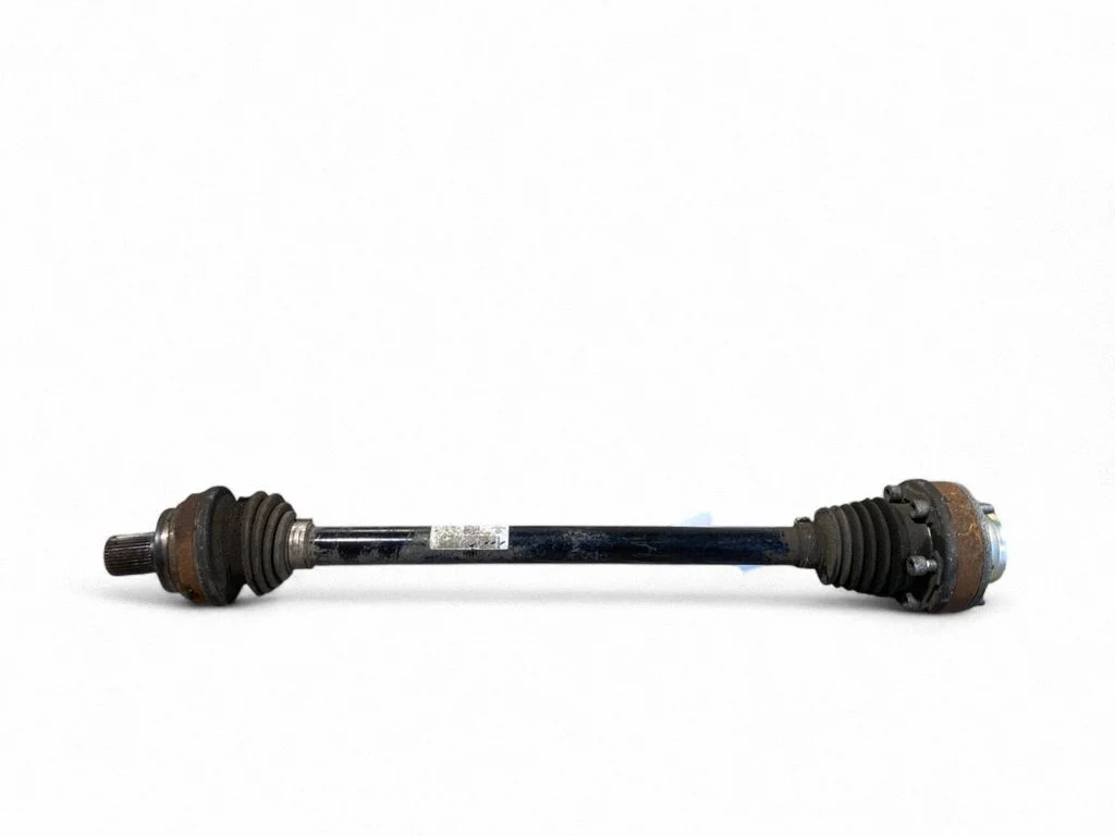 Aizmugurējā pusass 3Q0501203B