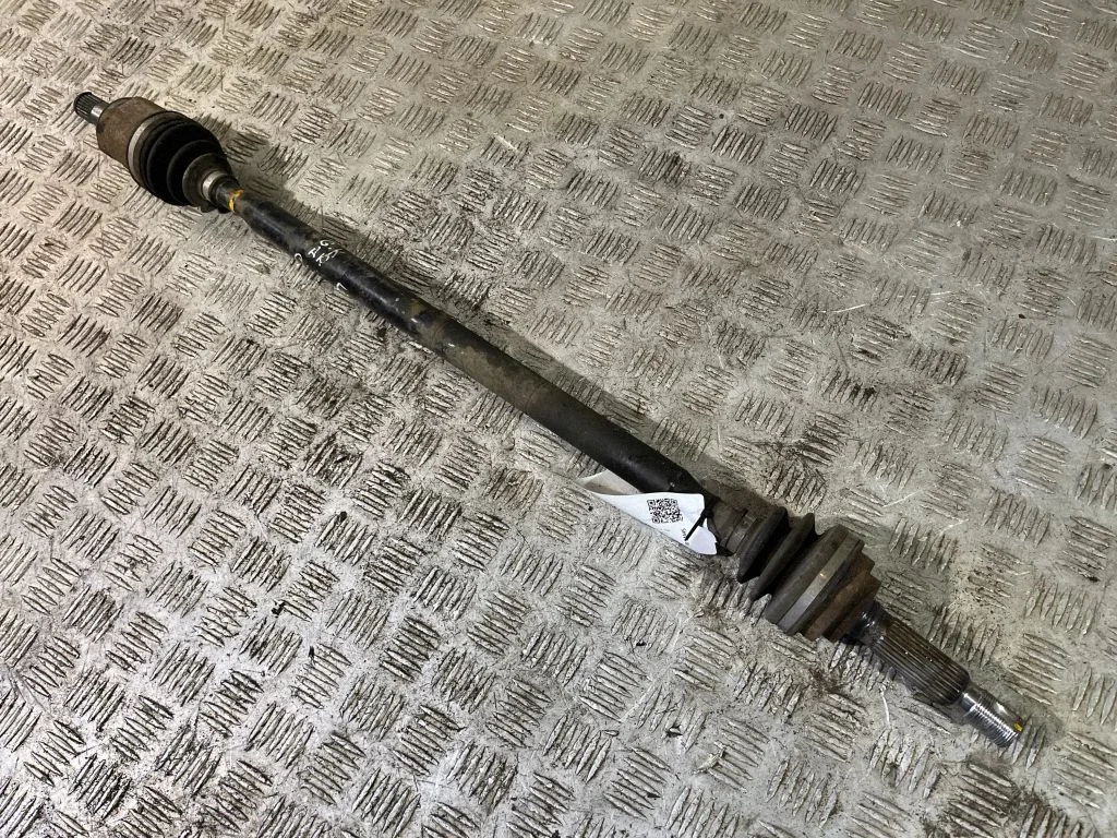 Rear driveshaft – left