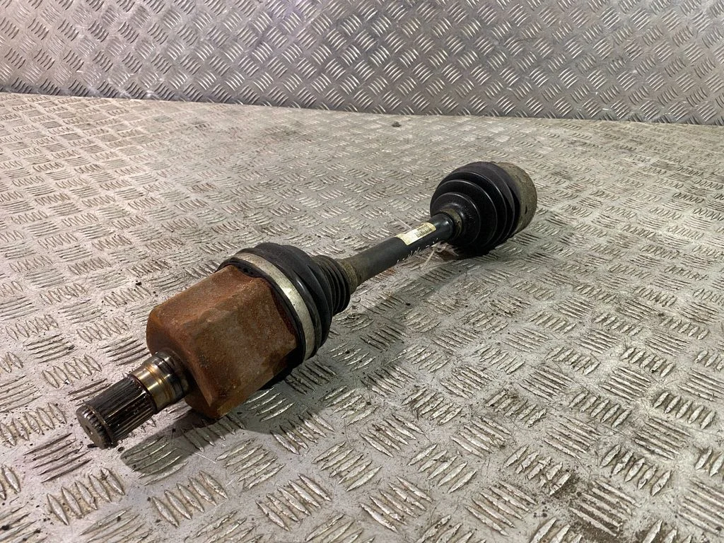 Front driveshaft 31325850
