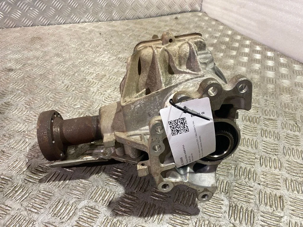 Gearbox transfer box case 31437624