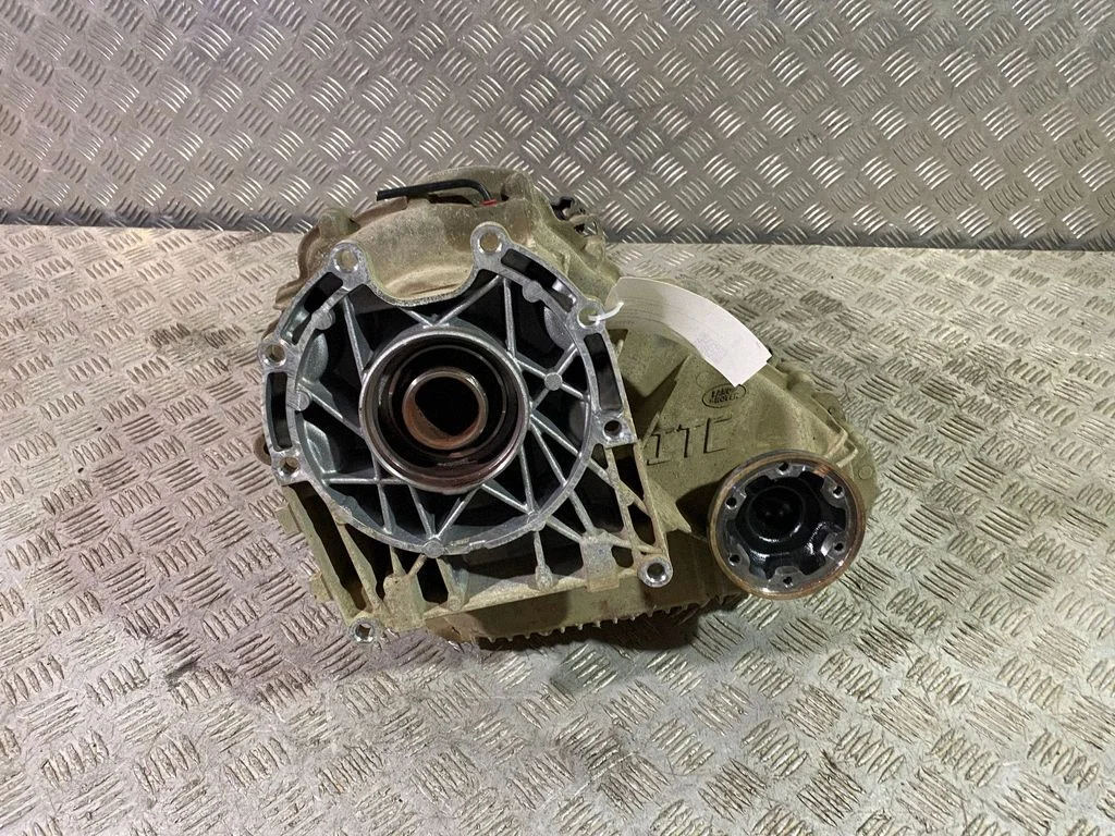 Gearbox transfer box case HPLA7K780AD