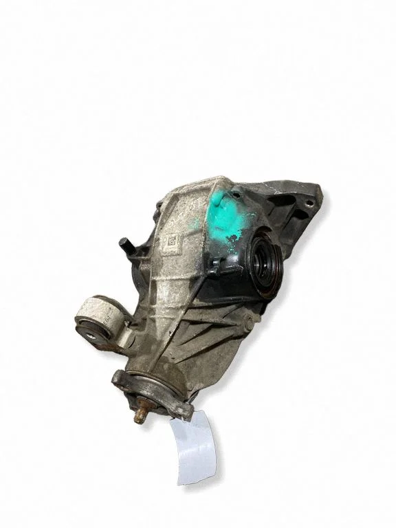Rear differential 2133507704