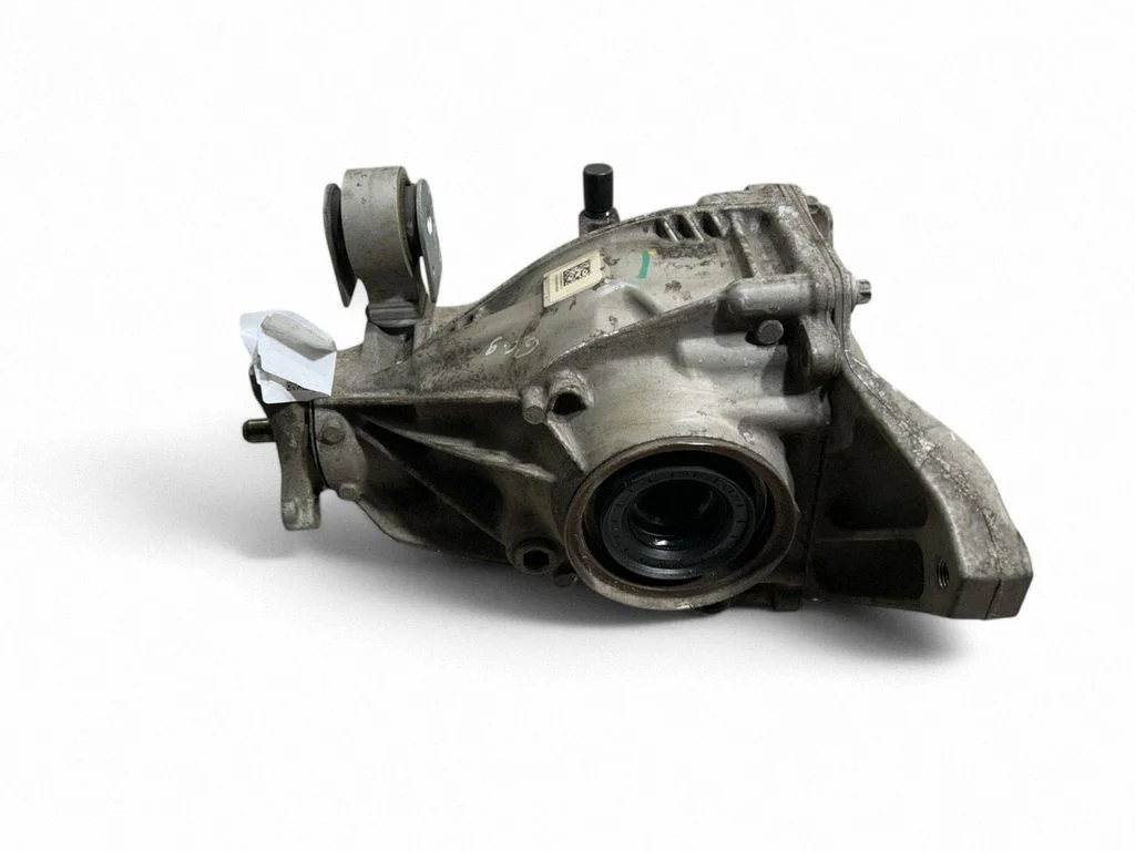 Rear differential 2133508911
