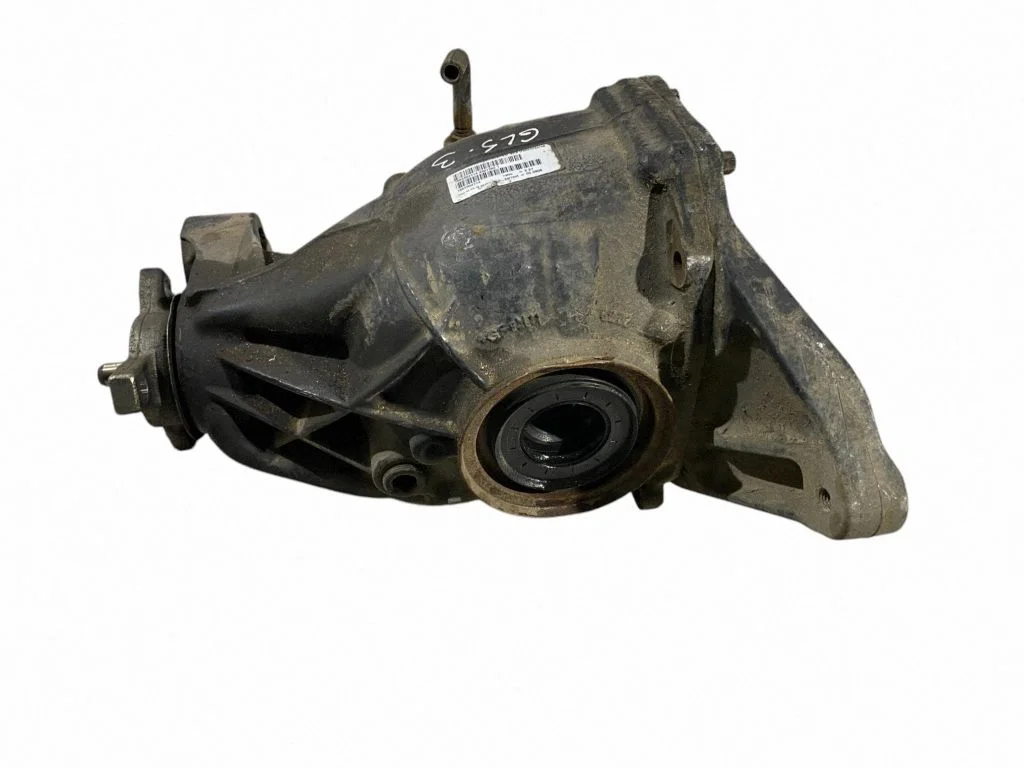 Rear differential 1663502714
