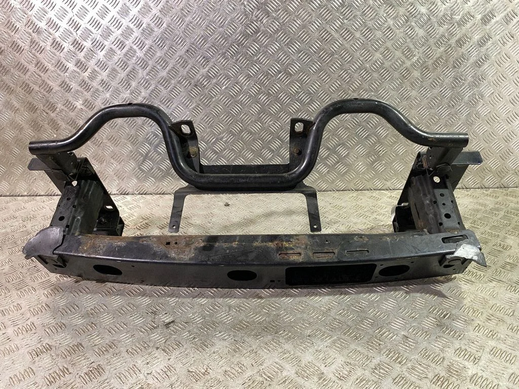 Front bumper cross member