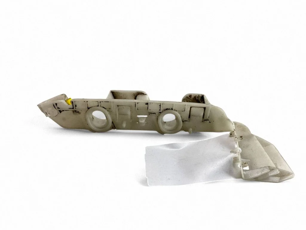 Front bumper mounting bracket 8W0807283E