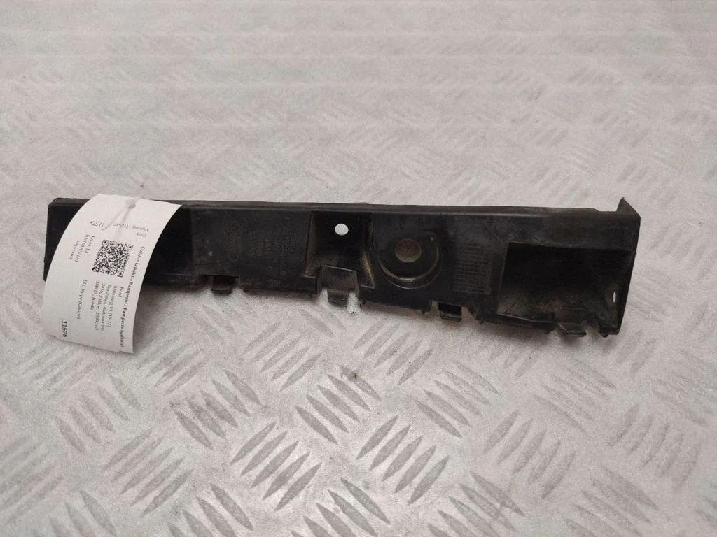 Front bumper mounting bracket FR3B16C067AC