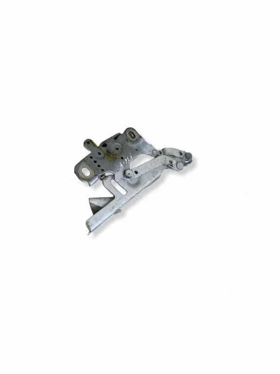 Engine bonnet/hood hinges 7336700