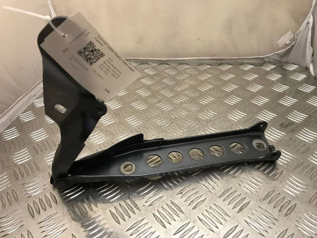 Engine bonnet/hood hinges 4H0823301D