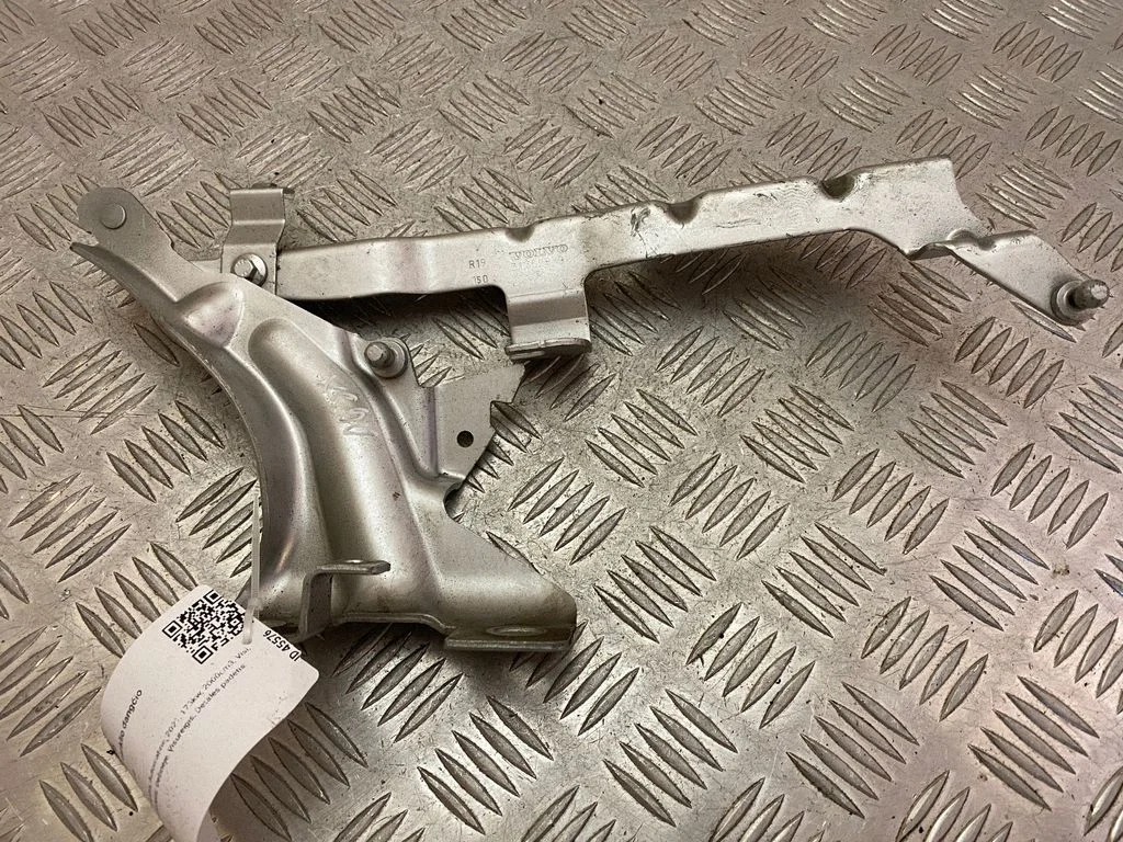 Engine bonnet/hood hinges 31352879