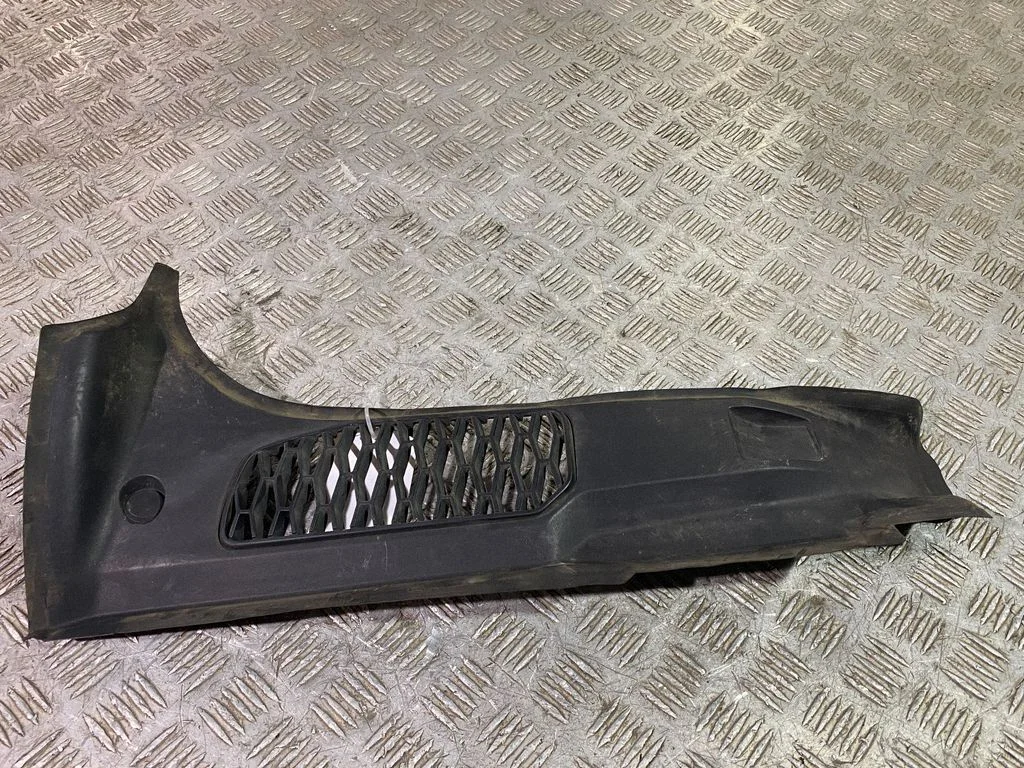 Wiper trim HY3244248A