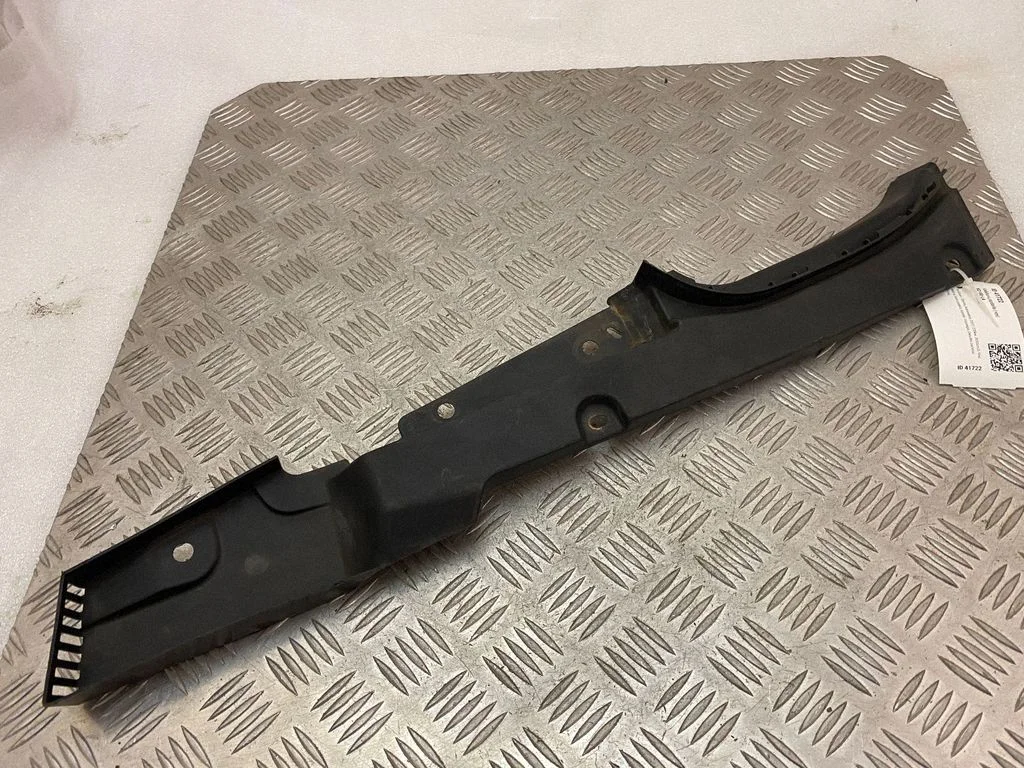 Wiper trim 31371764