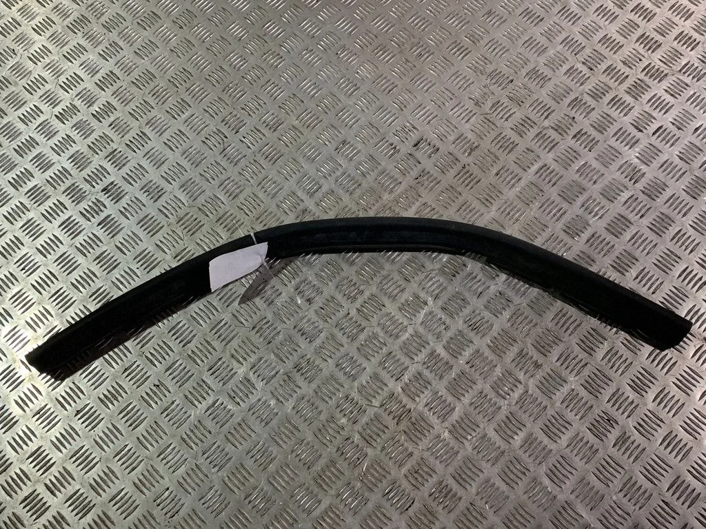 Engine compartment rubber 7239146