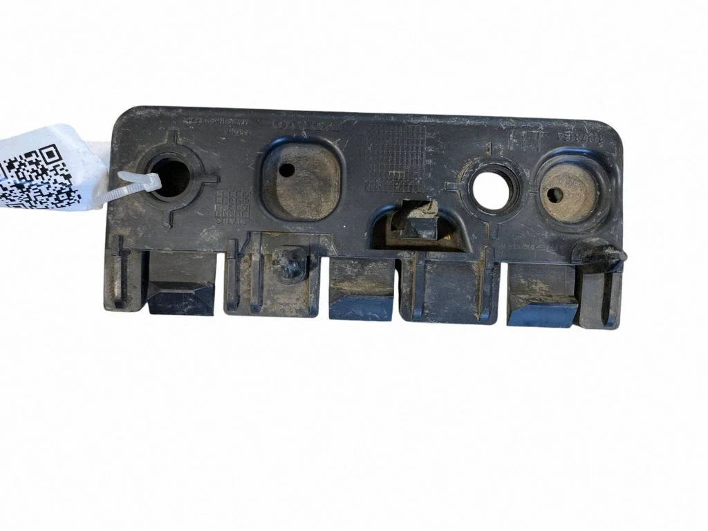 Spārna kronšteins 31378134
