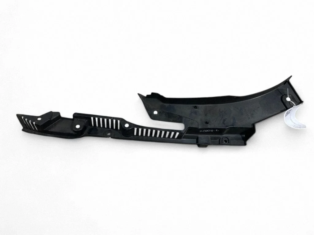 Fender mounting bracket 32216109