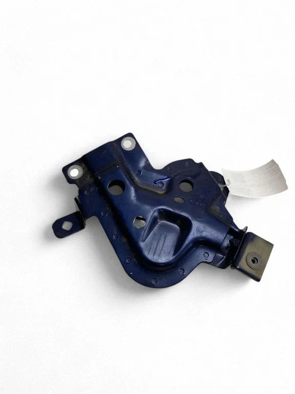 Poritiiva kinnitusklamber 4KE821149