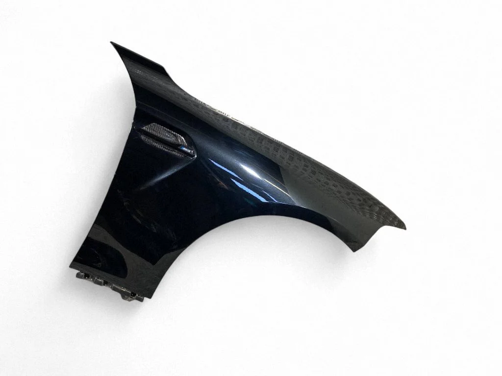Fender – BMW M2 F87 (2015-2021), right