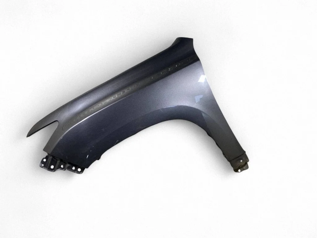 Fender – left