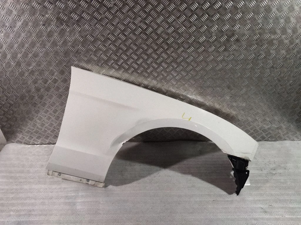 Fender – Ford Mustang V (2005-2014)