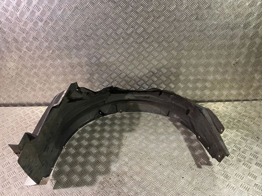 Front wheel arch liner splash guards 5370B012