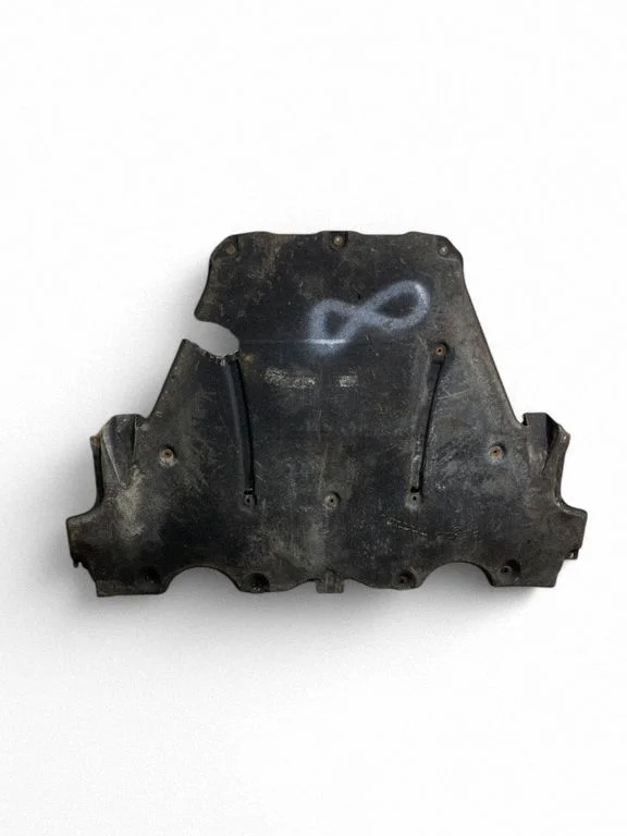 Mootori põhjakaitse 13795