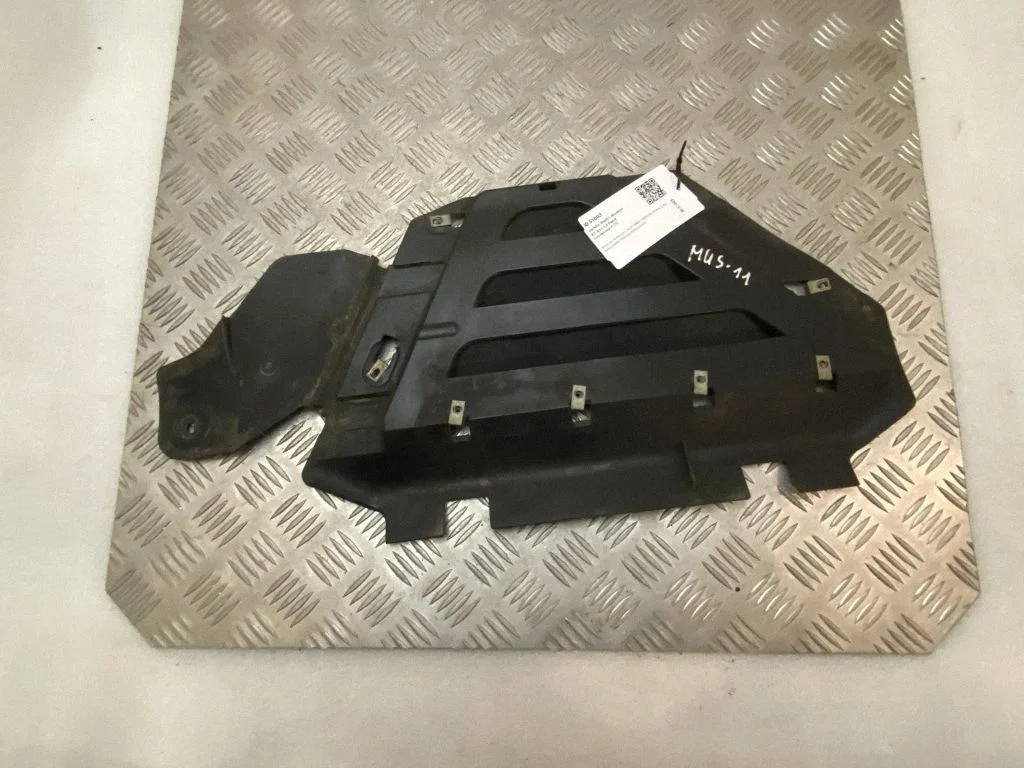Mootori põhjakaitse FR3B6P013BC