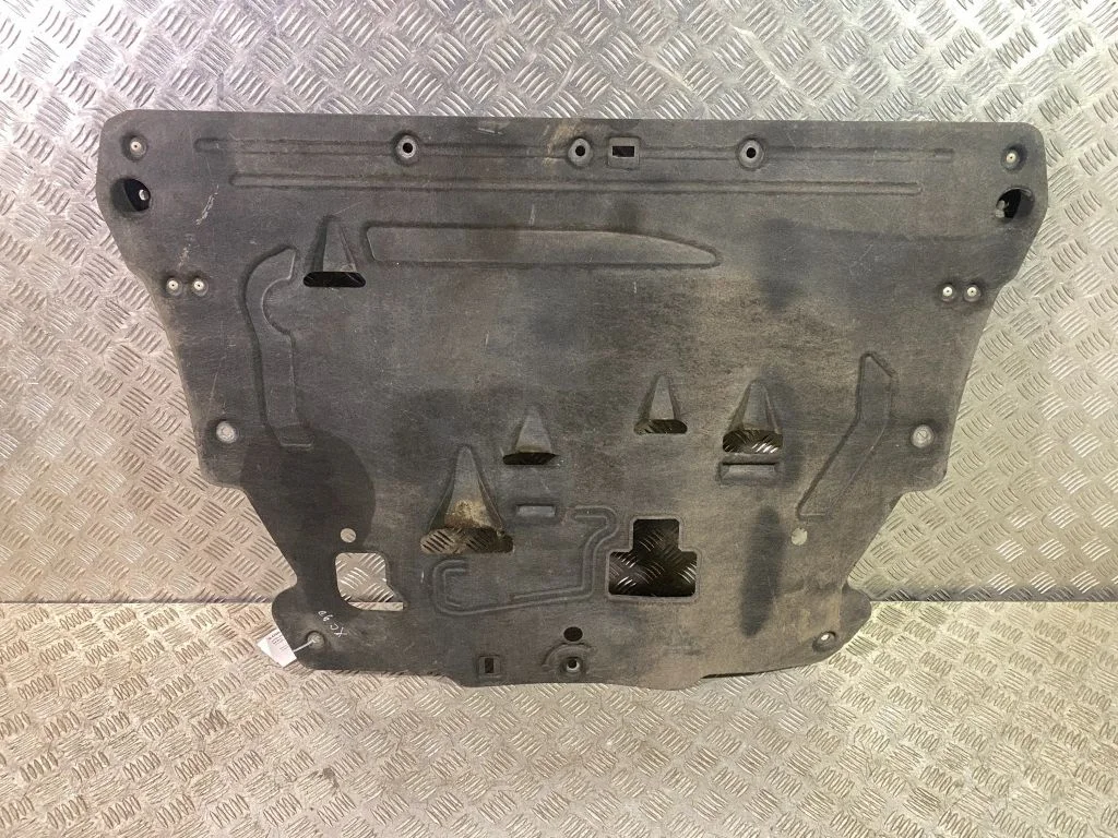 Engine splash shield/under tray – Volvo XC90 (2014-)