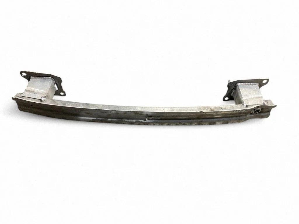 Rear bumper cross member 8W0807309H