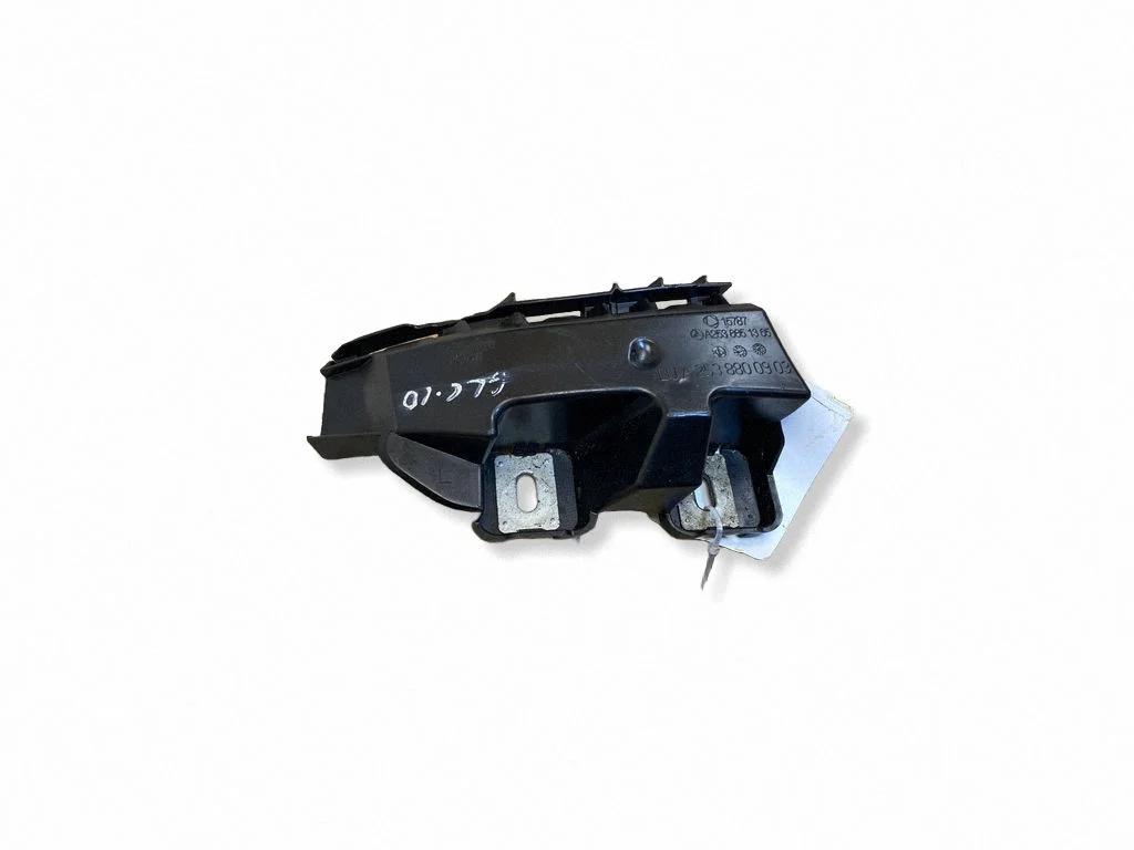 Rear bumper mounting bracket – Mercedes-Benz GLC-Class C253 (2016-)