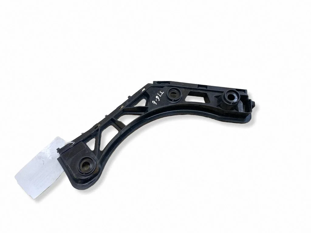 Rear bumper mounting bracket – Volkswagen Tiguan Allspace (2017-)