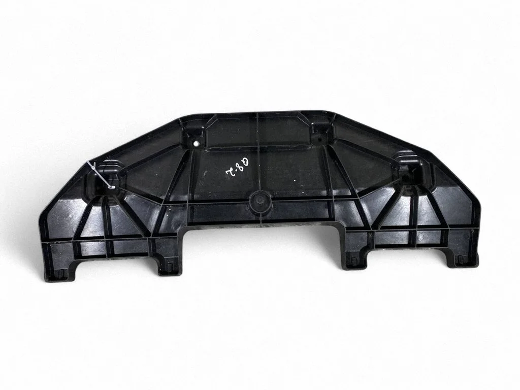 Rear bumper mounting bracket 4KE807329