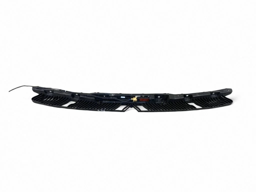Aizmugurējā bufera turētājs 5NA807863