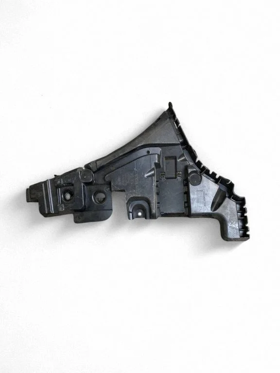 Rear bumper mounting bracket 31425225